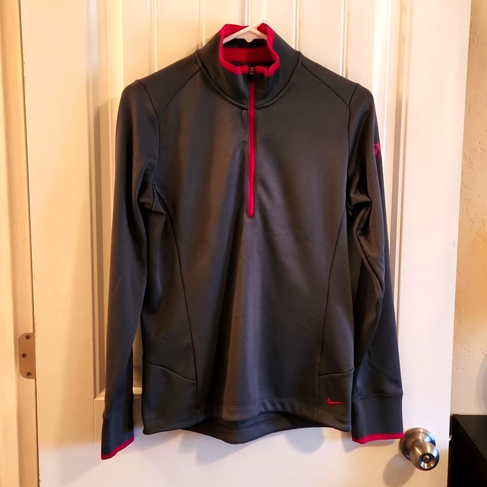 Womens Nike pullover